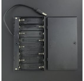 Caja Porta Baterías AA x8 Con Tapa Y Conector Jack 5.5x2.1 mm Genérico - 1