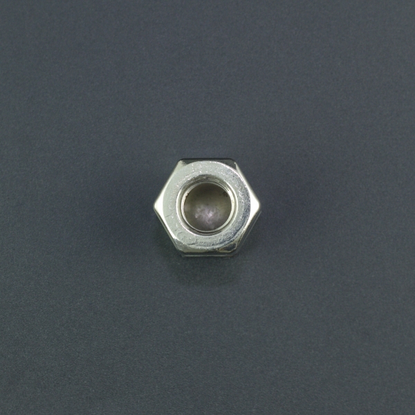Tuerca Hexagonal Ciega M10 Niquelada Genérico - 6 Tuerca Hexagonal Ciega M10 Niquelada Genérico - 6