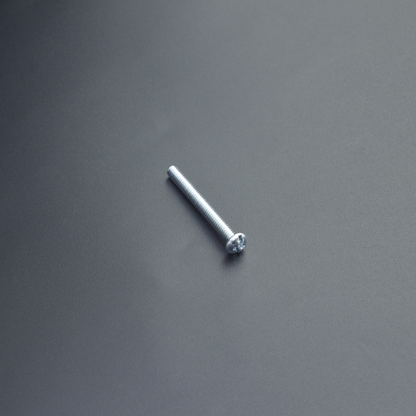 Tornillo Estrella Cabeza Redonda 5/32X1 1/2 Pulgadas  Genérico - 3