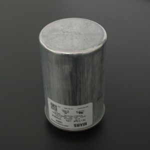 Condensador De Arranque 70/7.5 uF 370 VAC Para Motor Monofásico Genérico - 1