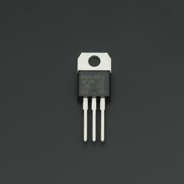 Triac BTA24-800CW TO-220 Genérico - 1