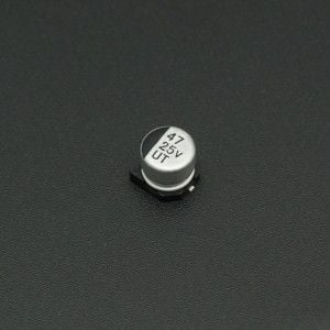Capacitor Electrolítico De Aluminio 47 uF 25V 6.3x5.4 mm SMD Genérico - 1
