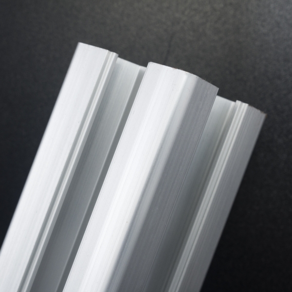PERFIL DE ALUMINIO 30X30 MM T-SLOT 1 METRO PARA CNC/IMPRESORA 3D Genérico - 1