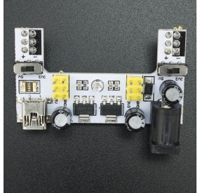 Módulo Alimentación de Doble Lí­nea 5V/3.3V XD-42 Genérico - 1