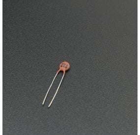 CONDENSADOR CERÁMICO 223 22NF Genérico - 1