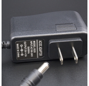 ADAPTADOR DE VOLTAJE 5V 2A CONECTOR JACK 5.5X2.5 MM Genérico - 2