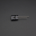 Capacitor Electrolítico De Aluminio 15uF 400V 10x17 mm Genérico - 1