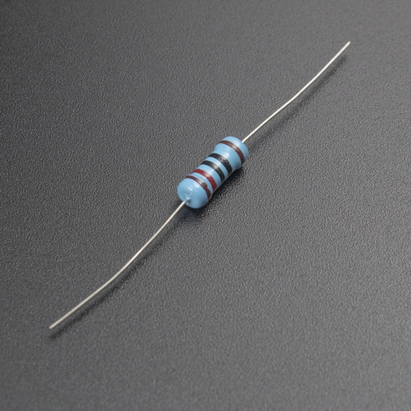 Resistencia 47 OHM Metal Film Axial 1/2W 1% Genérico - 1
