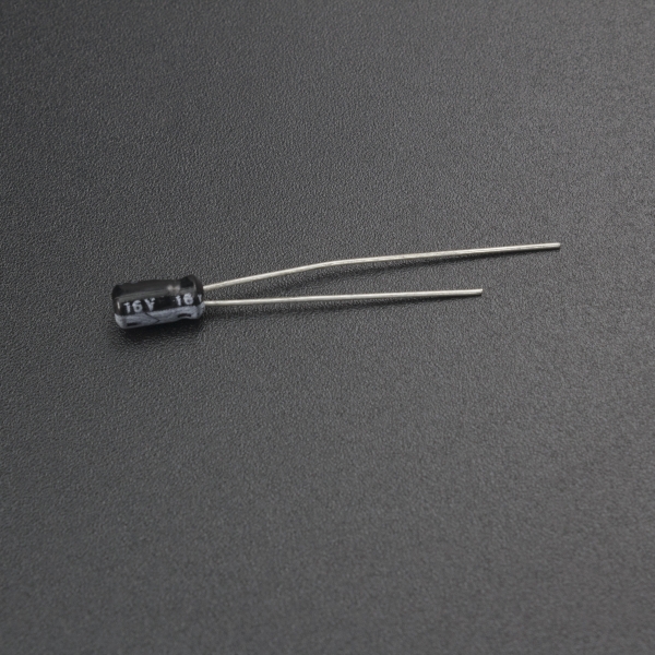 Capacitor Electrolítico De Aluminio 10uF 16V 3x5 mm  - 1