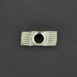 Tuerca Cabeza de Martillo M6 Para Perfil 40x40 Genérico - 2