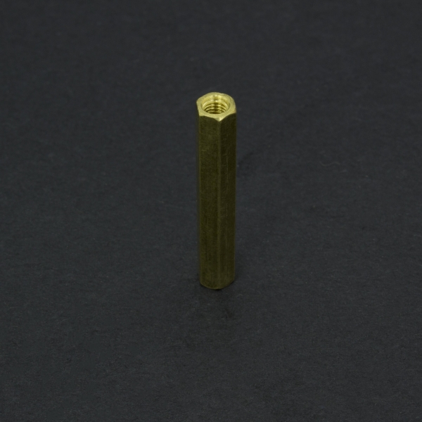 Separador de Bronce M3x30 mm Genérico - 2